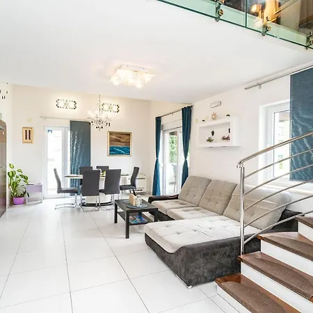 Mikica - Above Sunset Villa