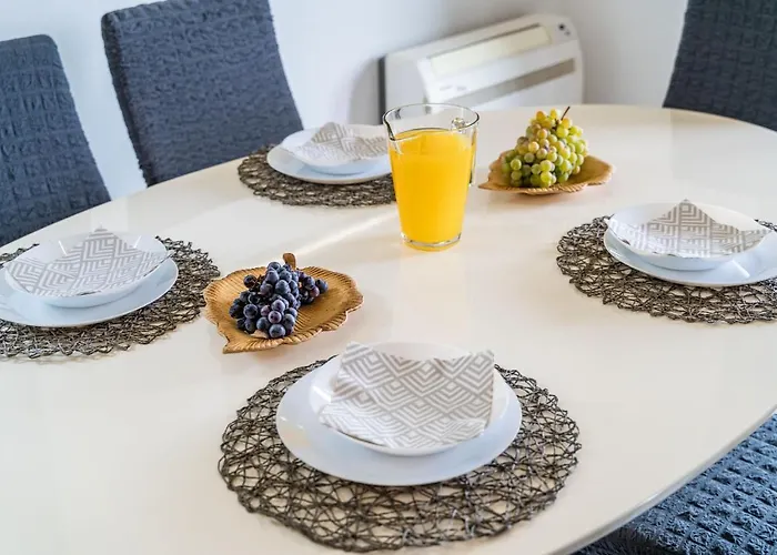 Mikica - Above Sunset فيلة